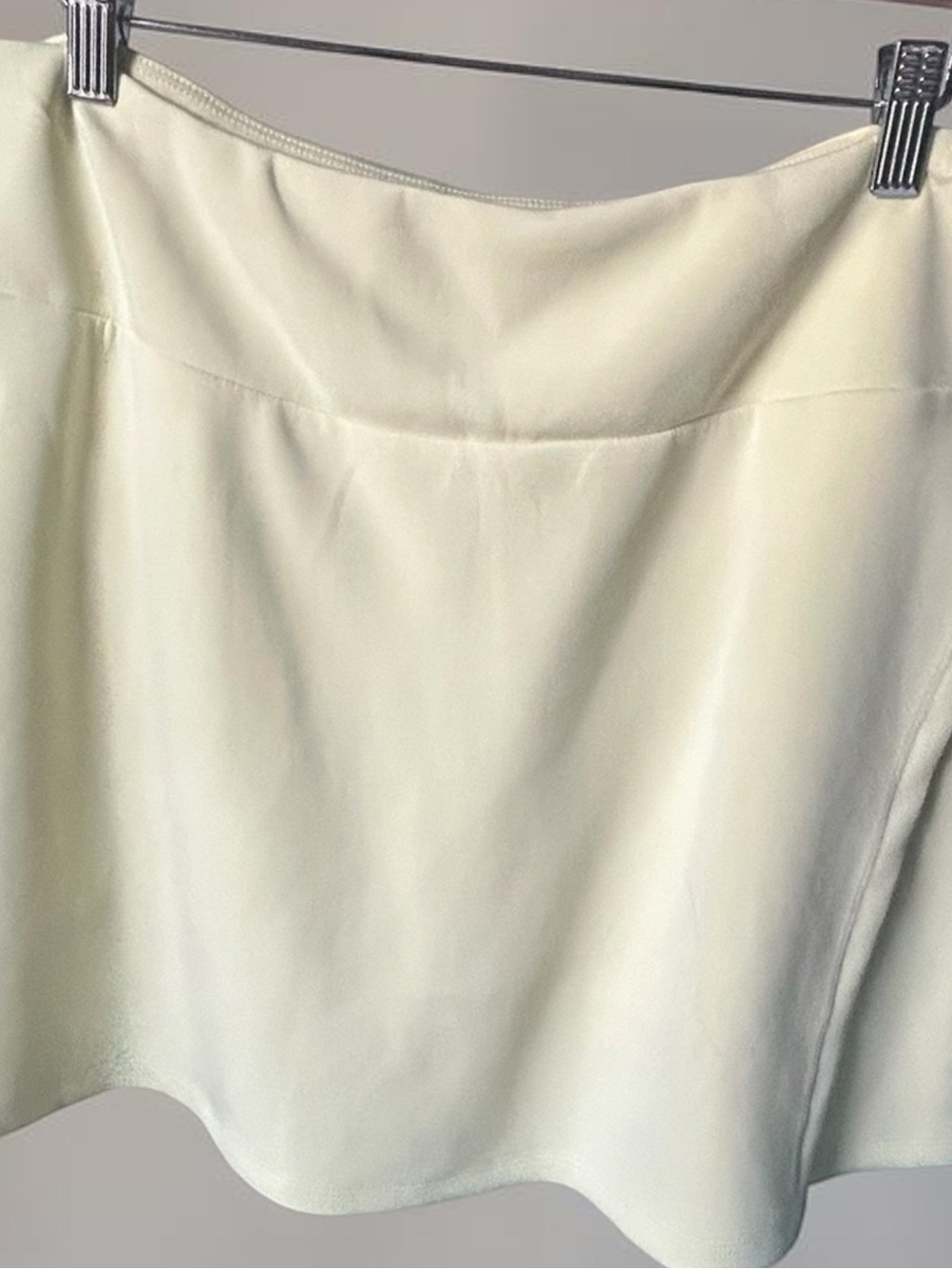 Light Lemon/Lime  color  A-Line Mini Skirt ( SKORT). Large